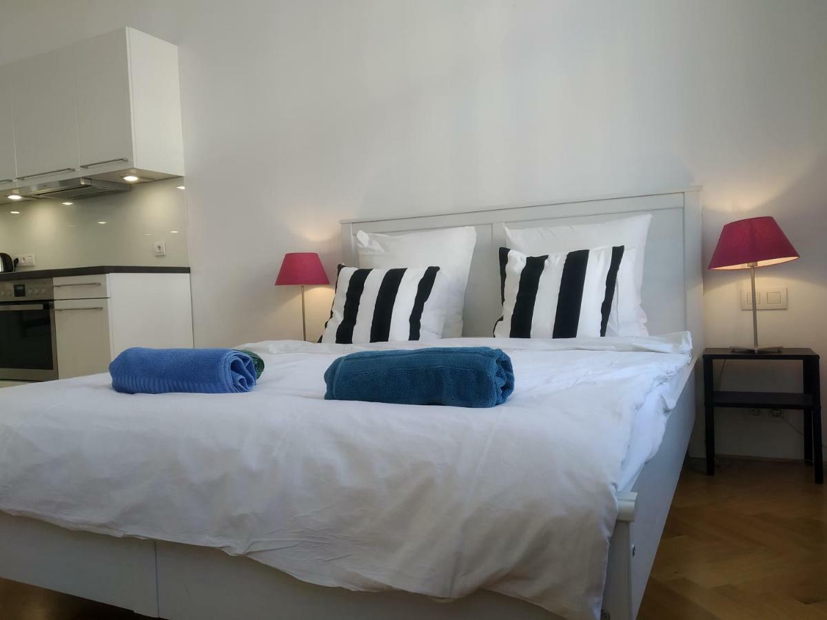 Prague Saints Apartments Екстериор снимка